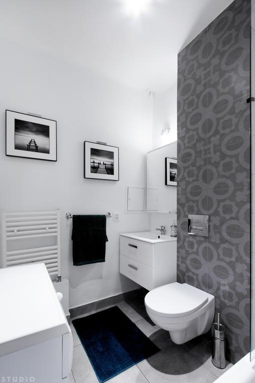 Clicktheflat Avenue Place Apart Rooms Warschau Exterior foto
