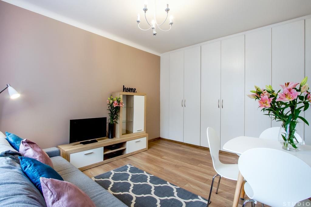 Clicktheflat Avenue Place Apart Rooms Warschau Exterior foto